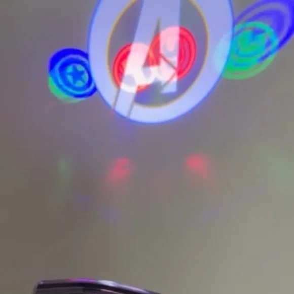 Marvel Moving Projection Light - Picture 5 of 6
